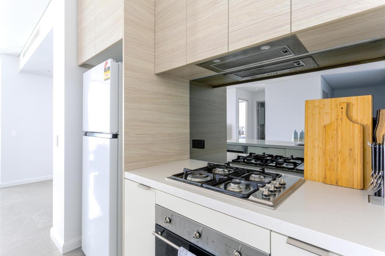Sea View Beachfront Apartment In Surfers Gold Coast Exterior photo