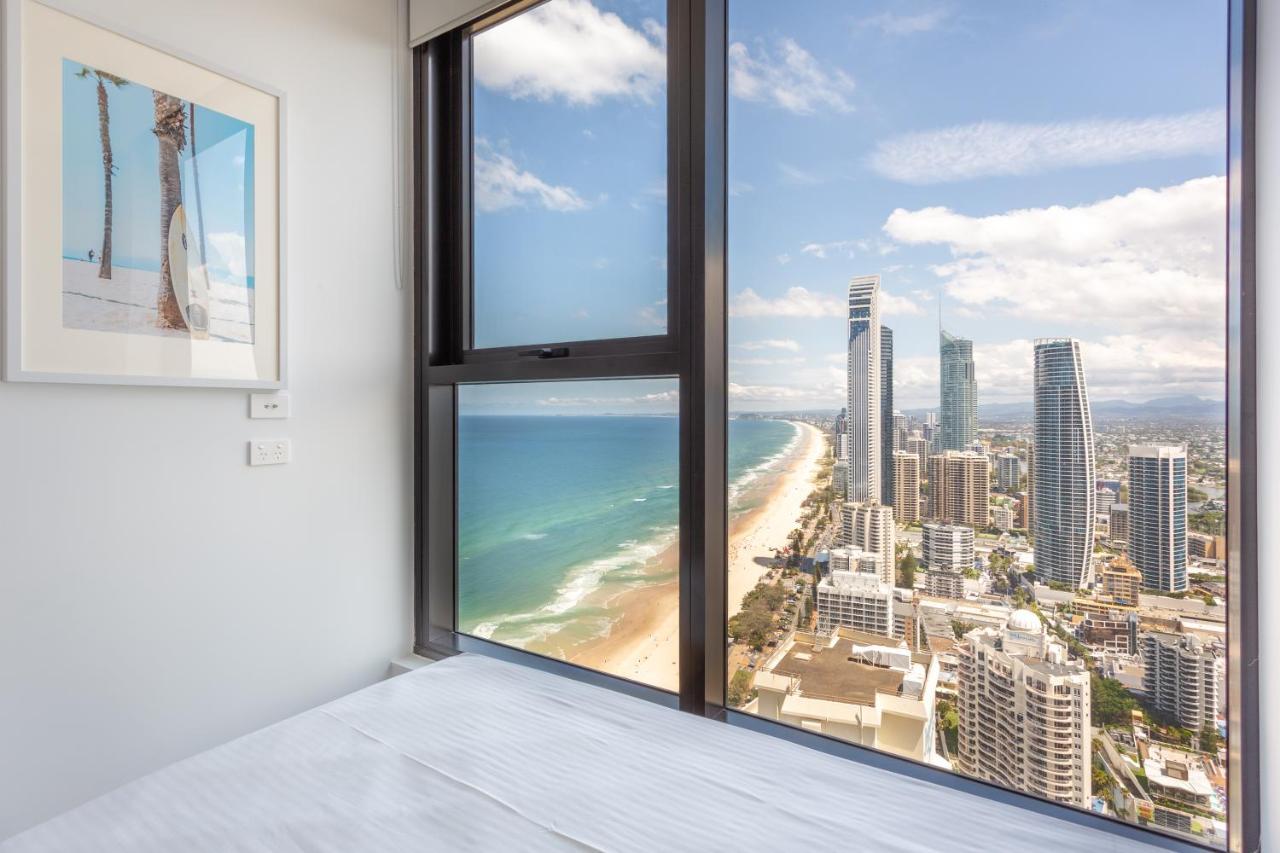 Sea View Beachfront Apartment In Surfers Gold Coast Exterior photo